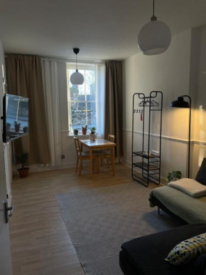 Cozy flat in the heart of Leith